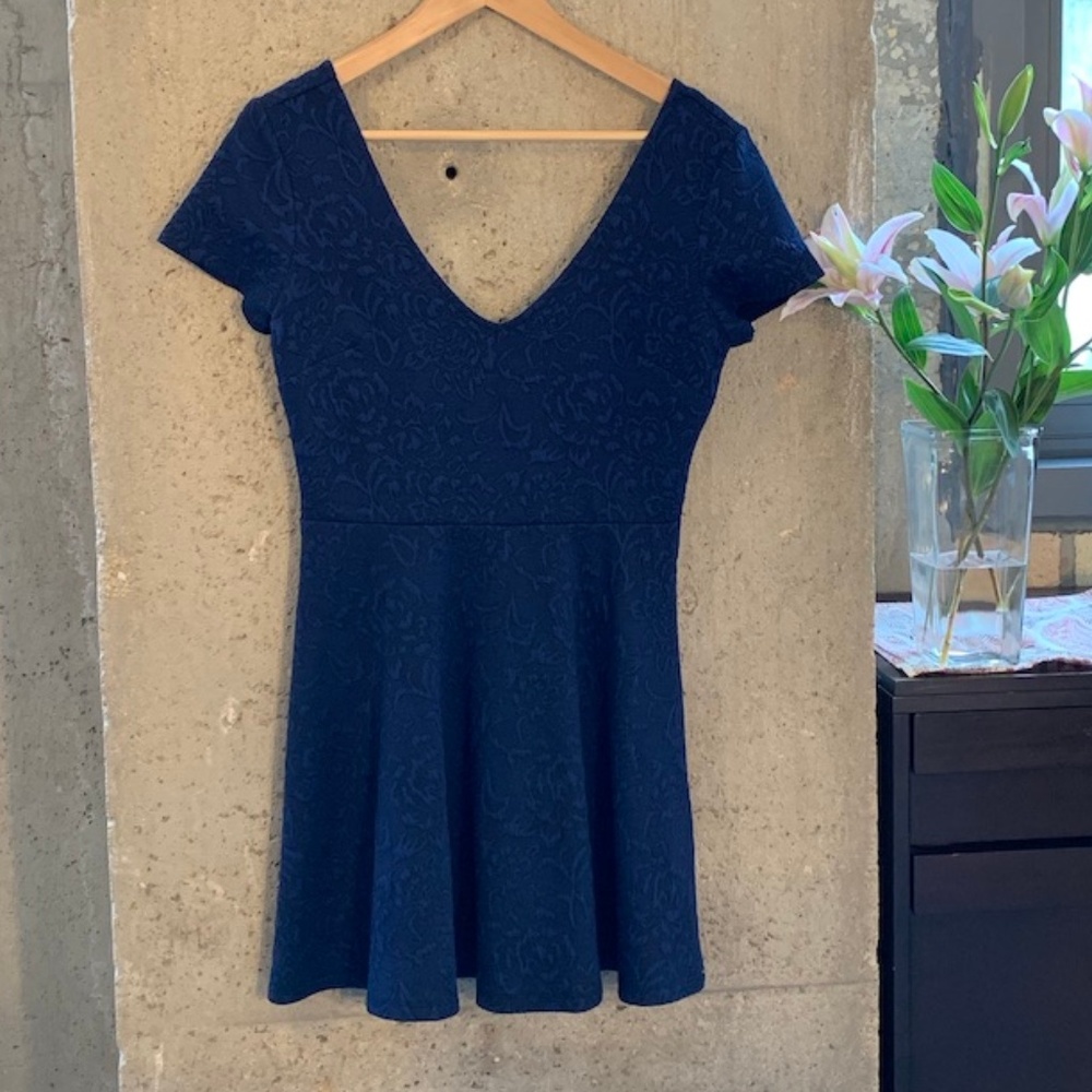 Forever 21 Navy Mini Dress - Worn 1 Time!